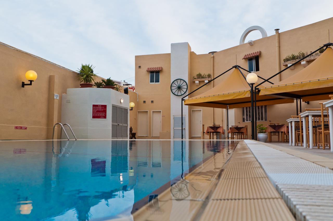 Mavina Hotel & Apartments Буджибба Экстерьер фото