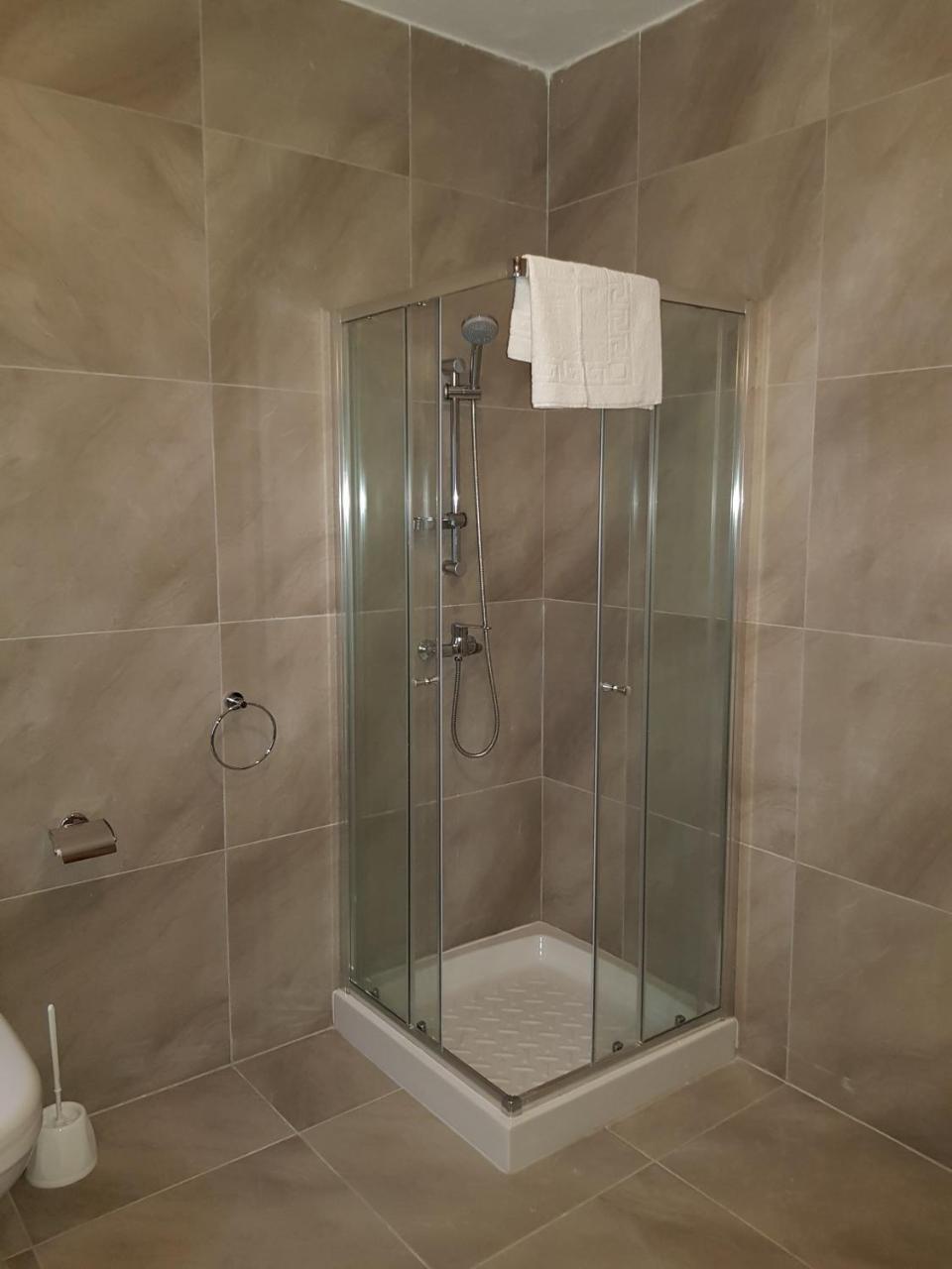 Mavina Hotel & Apartments Буджибба Экстерьер фото